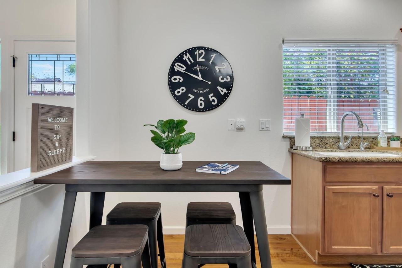 Downtown Paso: Sip N Sleepz 3 Bed/2.5 Bath Villa Paso Robles Luaran gambar