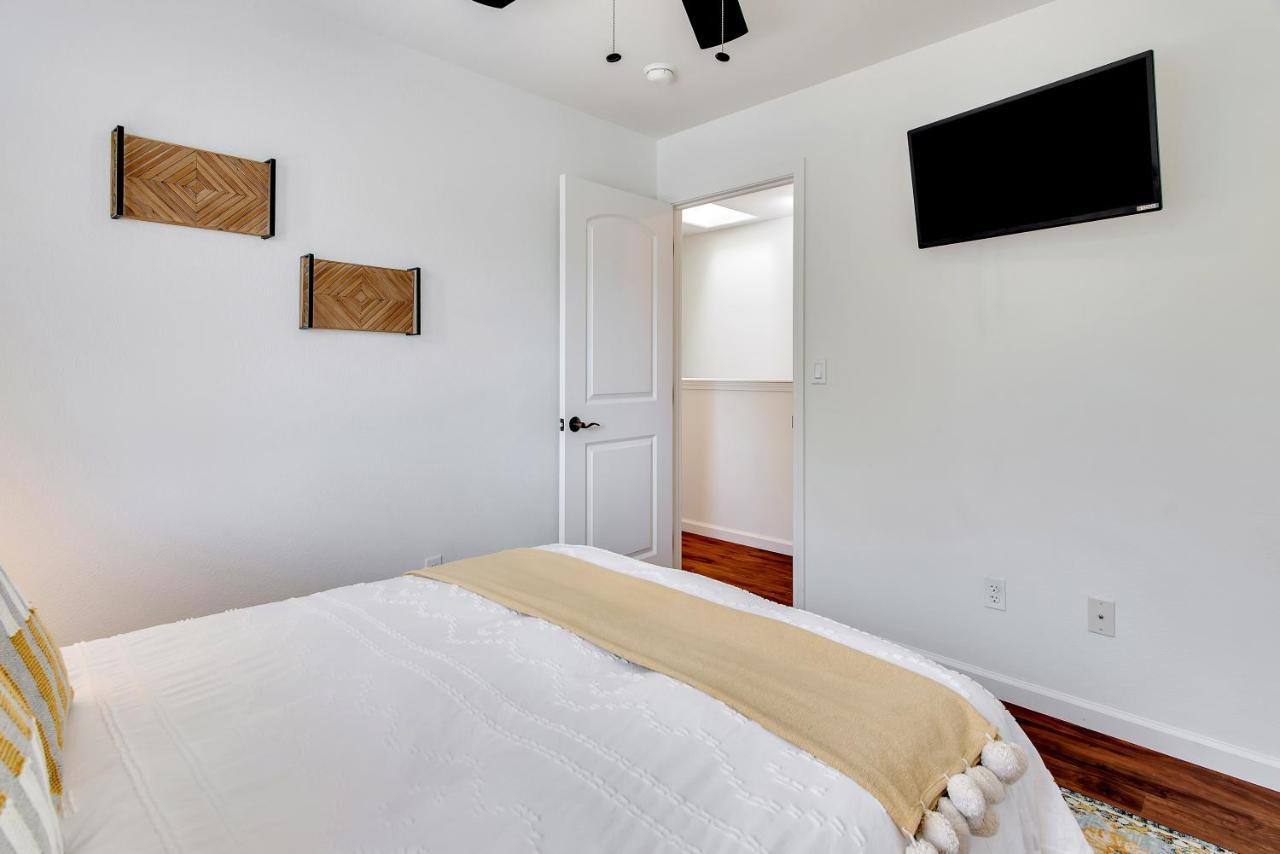 Downtown Paso: Sip N Sleepz 3 Bed/2.5 Bath Villa Paso Robles Luaran gambar